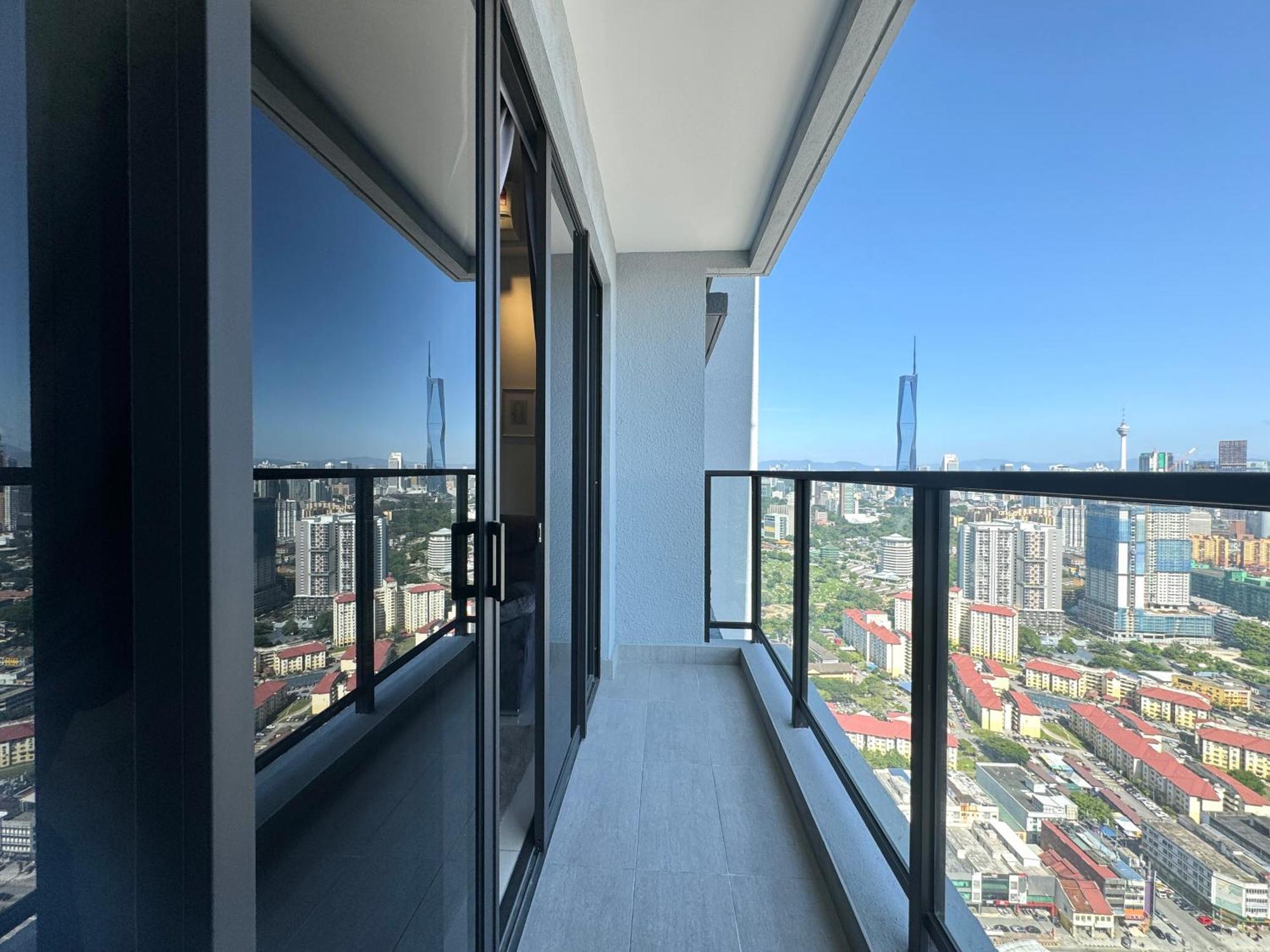 Apartemen Trion @ *